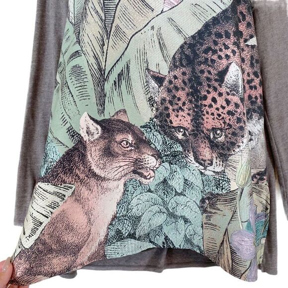 Anthropologie Akemi + Kin Fauna Leopard Jungle Print Henley Top - Picture 10 of 16